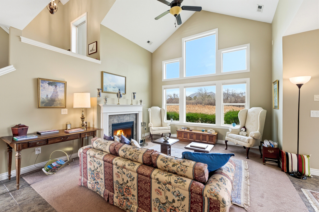 10219 S MYSTIC FALLS WAY photo 4