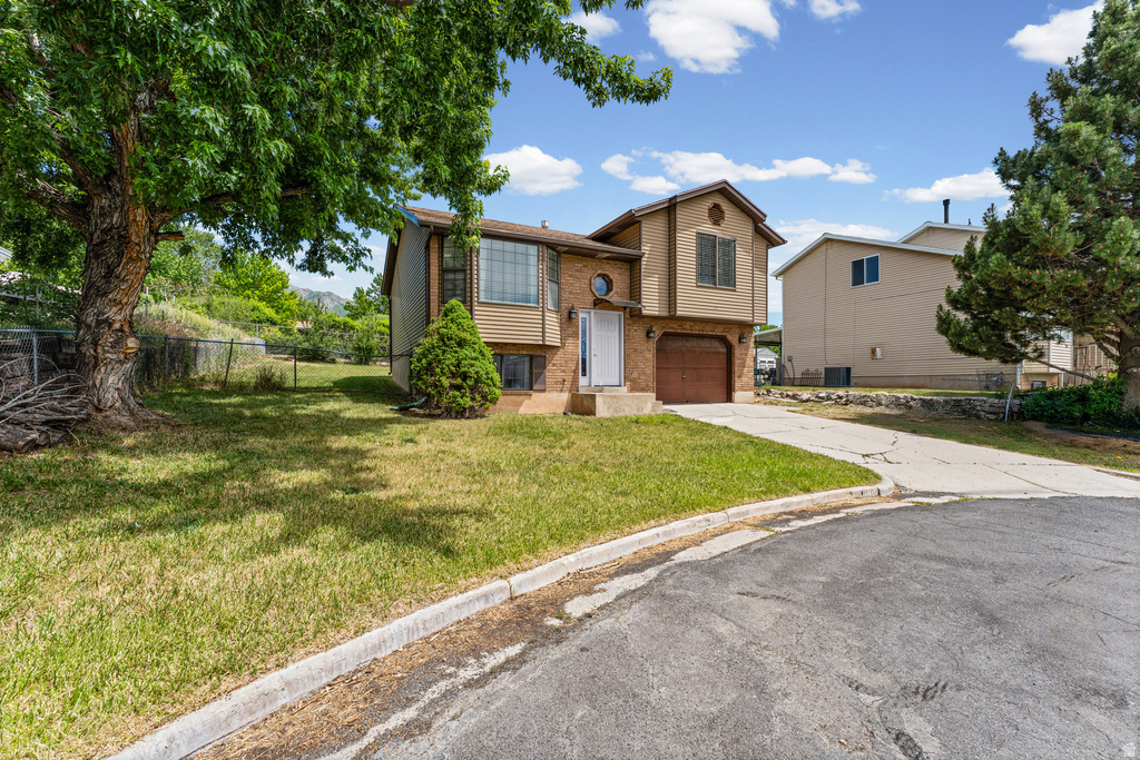1148 N 1000 E photo 4