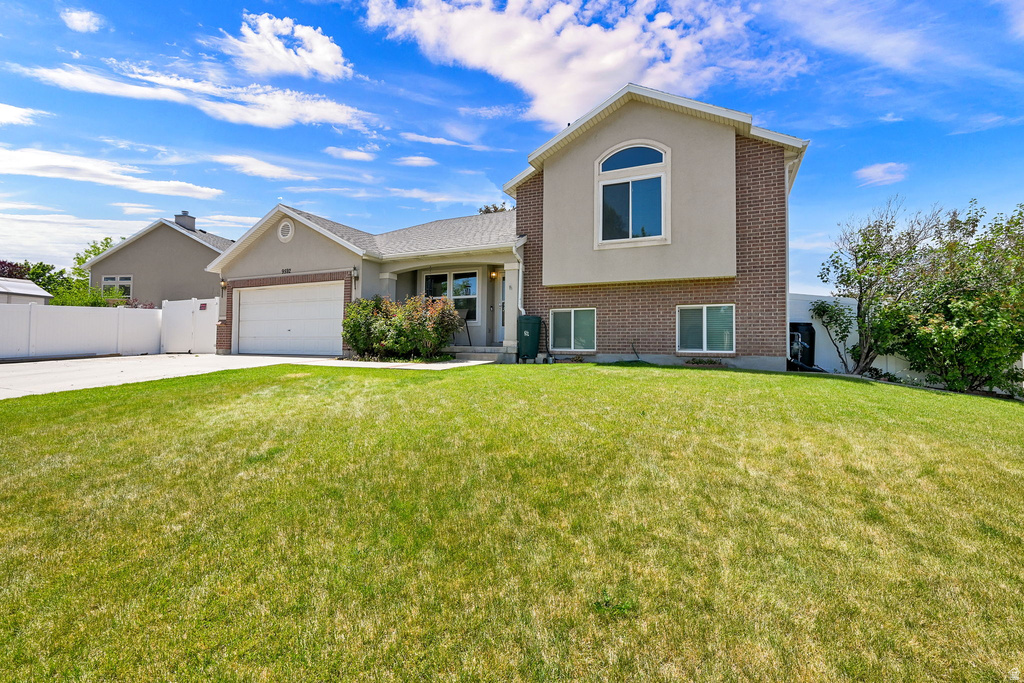9592 WOOD PARK LN photo 3