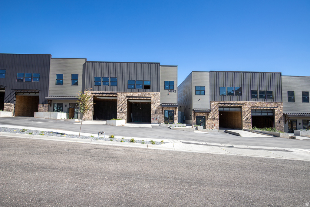 5852 N QUEENS GARDEN RD, Mountain Green