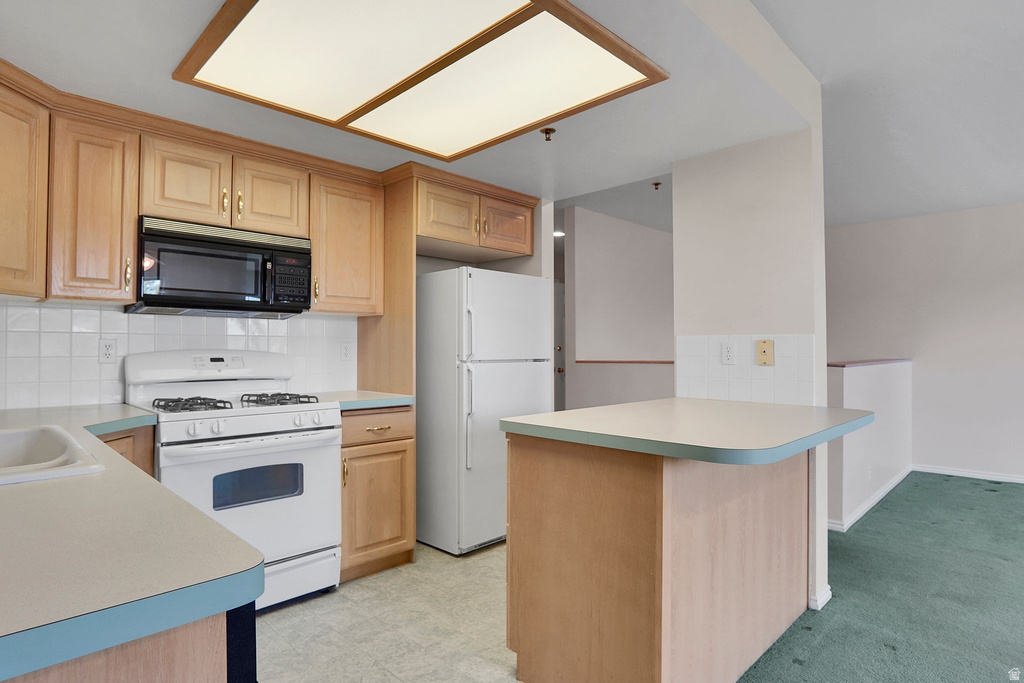 1030 OBERLAND DR photo 4