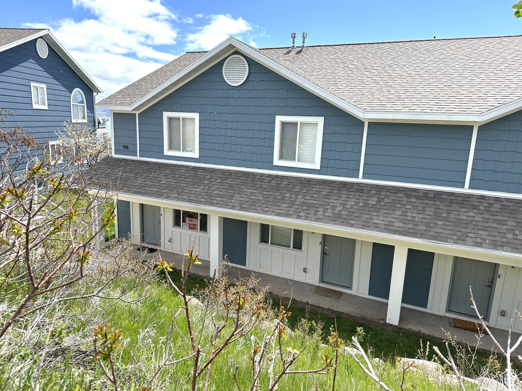 918 N NEWBERG N DR photo 4