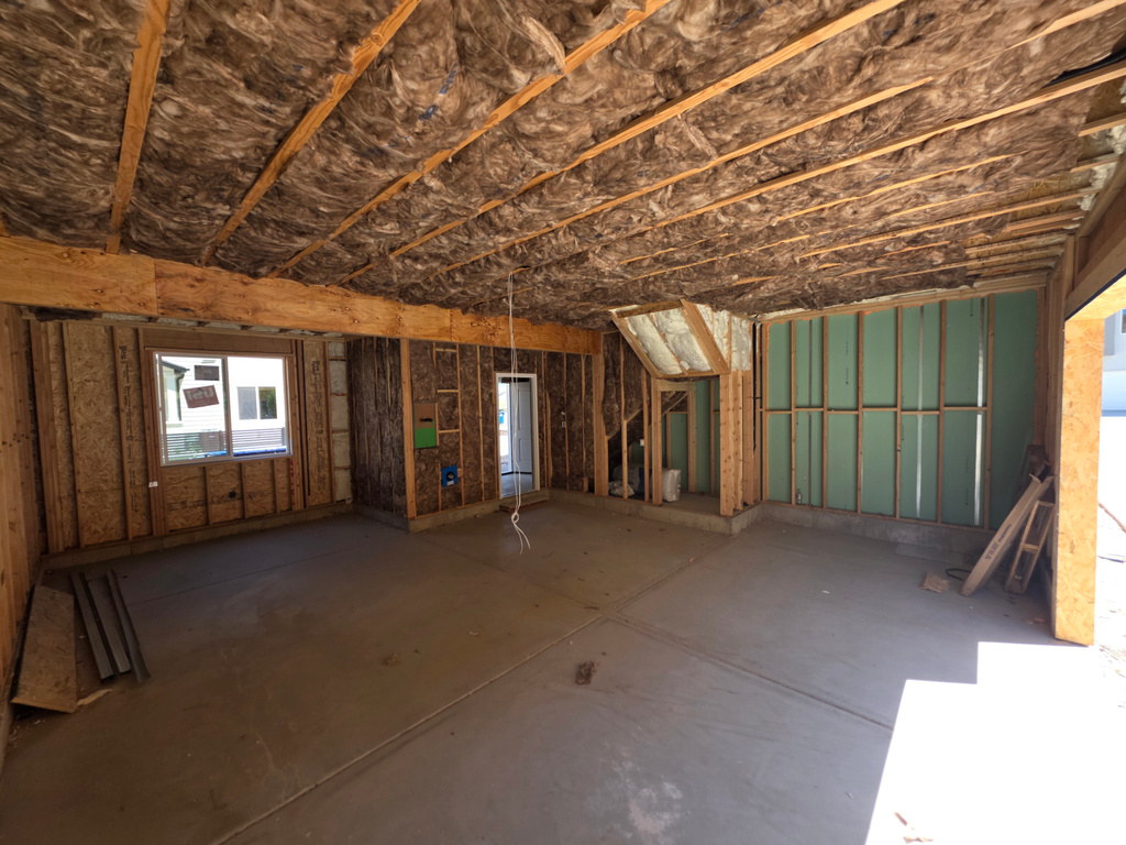 1288 N 1360 E photo 2
