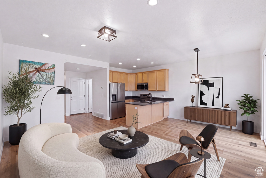 3753 N PRAIRIE GRASS DR photo 5