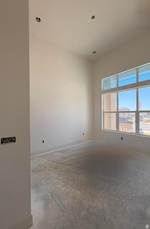 312 N 2805 W photo 5