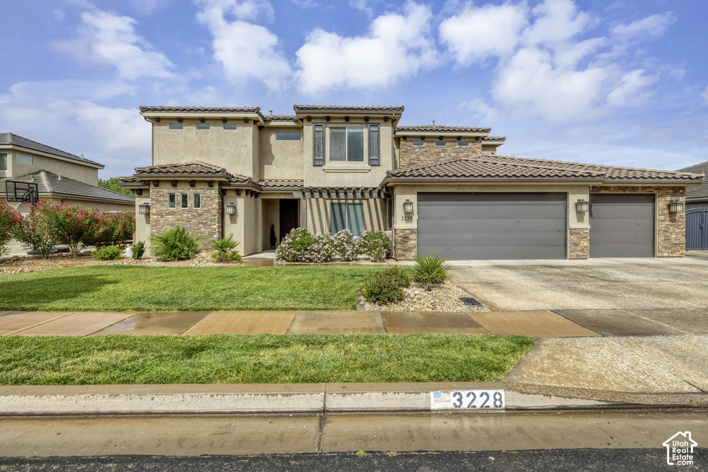 3228 S BLOOMFIELD DR photo 2
