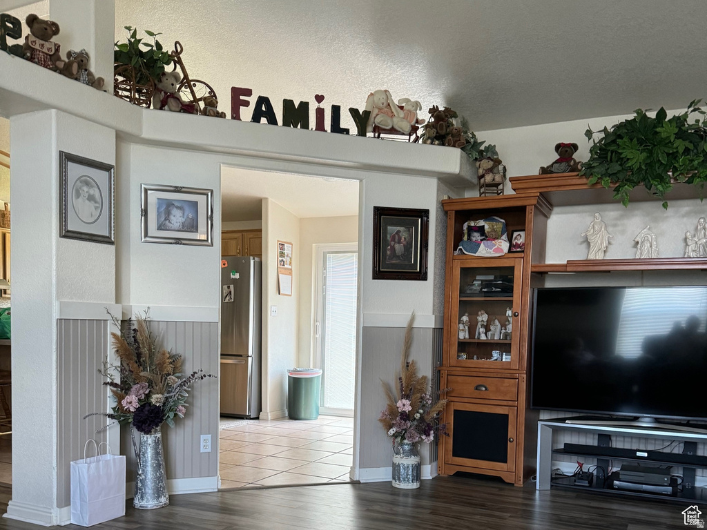 810 N 2300 W photo 4