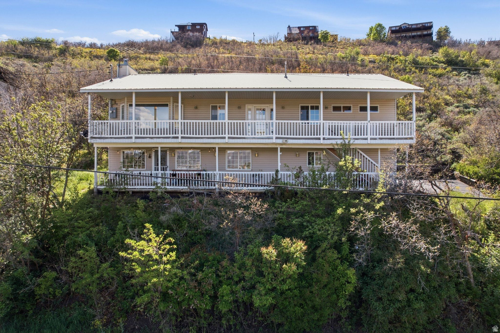 380 LUZERN WAY photo 4