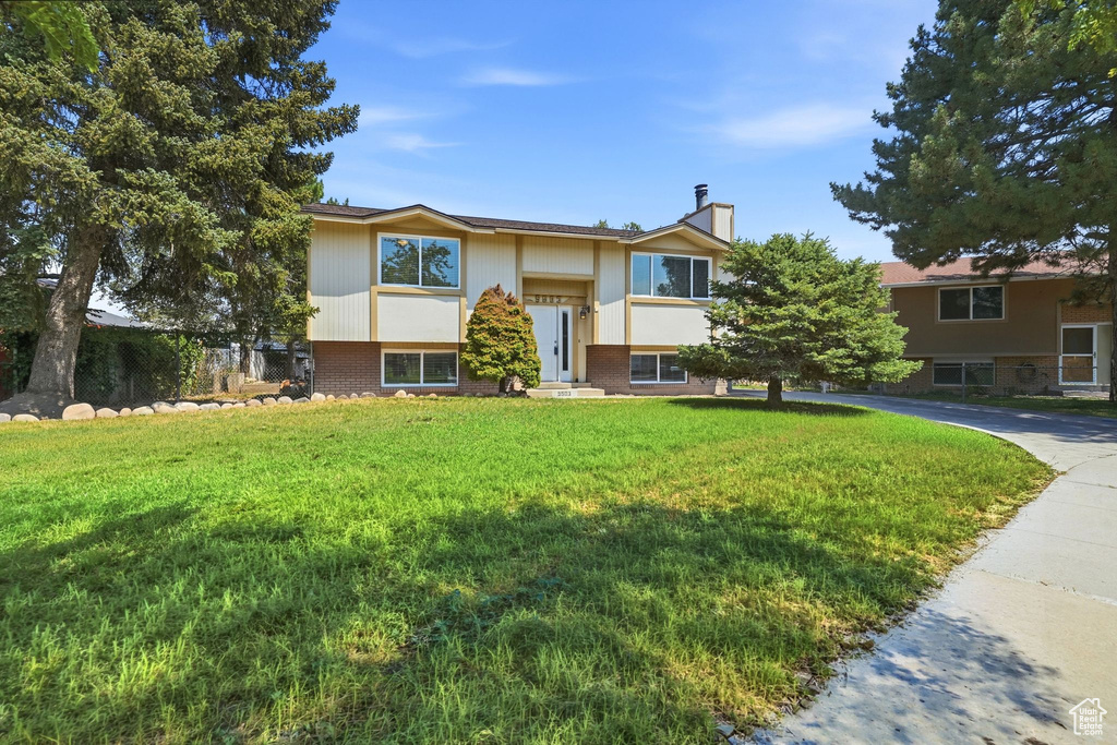 5503 S WESTSIDE W CIR photo 2
