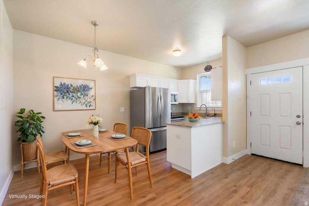 1754 E SKYLINE DR photo 4