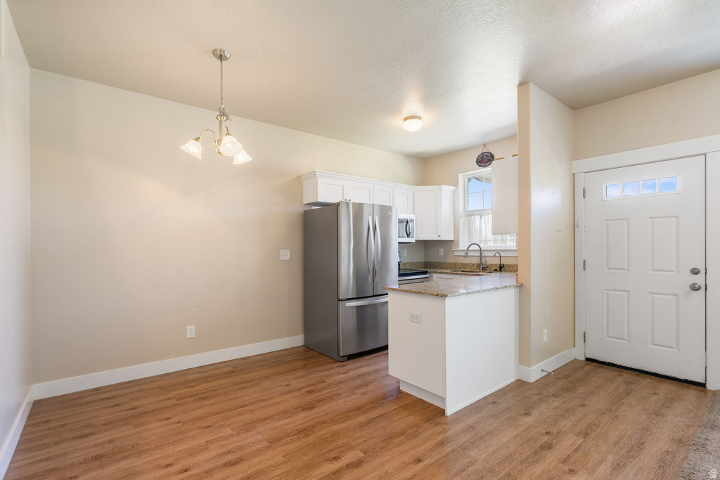 1754 E SKYLINE DR photo 5