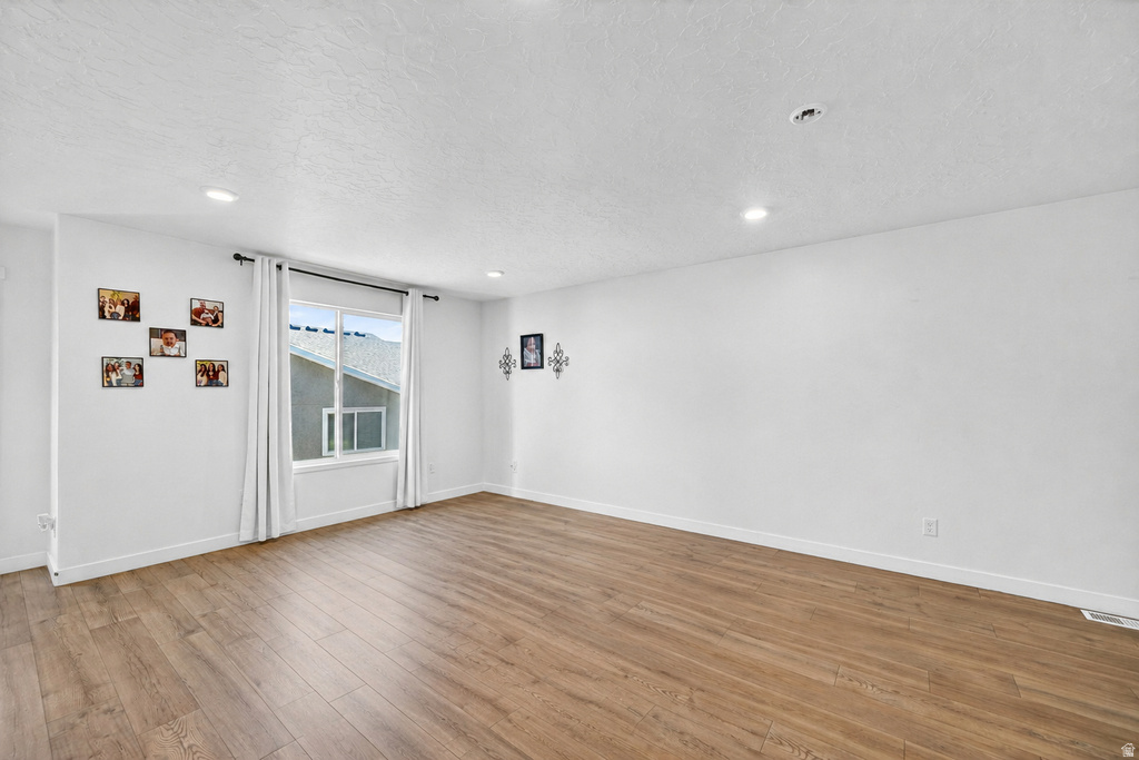 8580 W BOWIE DR photo 4