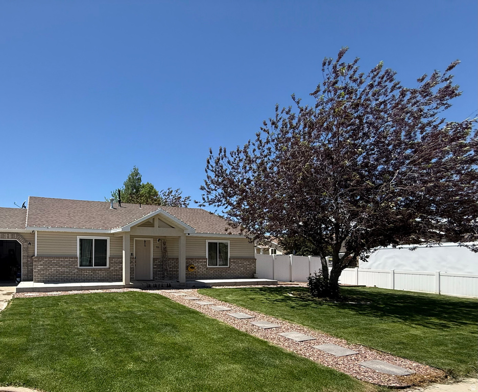 575 N 2300 W photo 5