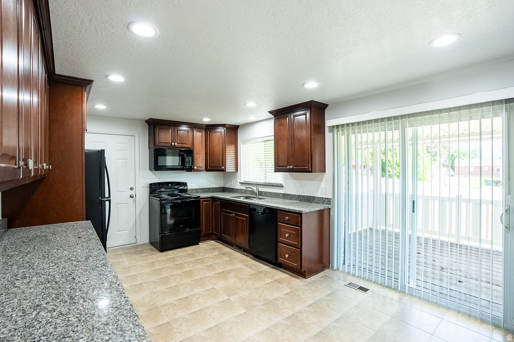 1414 E 275 N photo 5