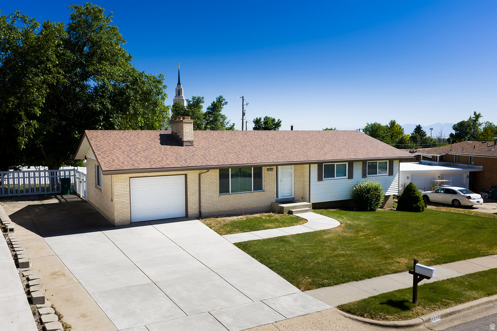 1414 E 275 N photo 2