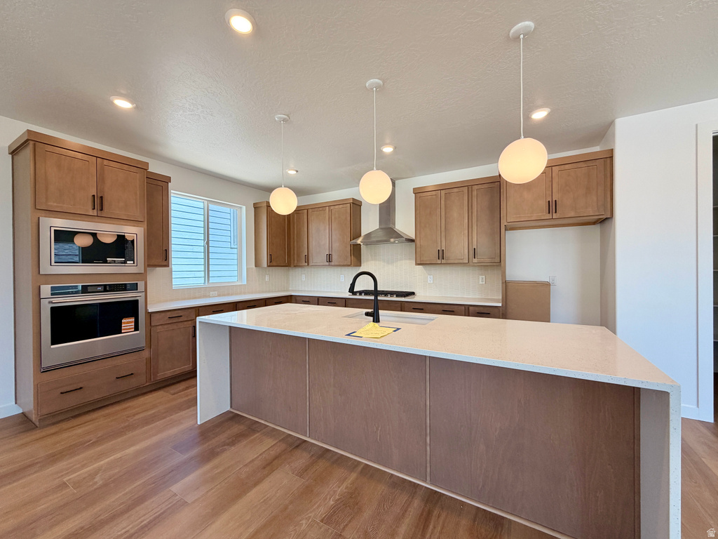 529 E RIMROCK LN photo 2