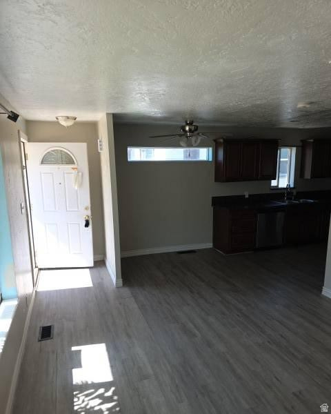 333 OGDEN AVE photo 5