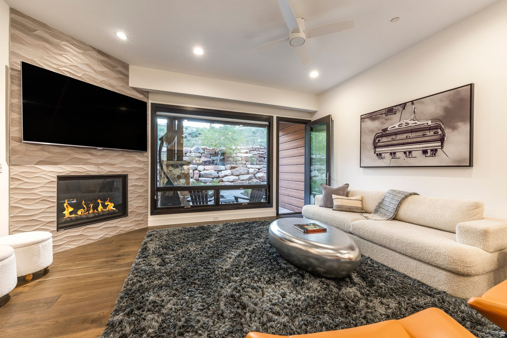 4273 WILLOW DRAW DR photo 3