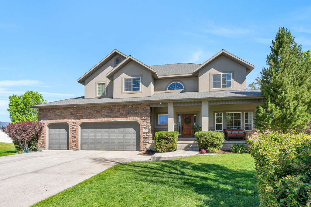 782 S SHADOW ROCK CIR photo 2