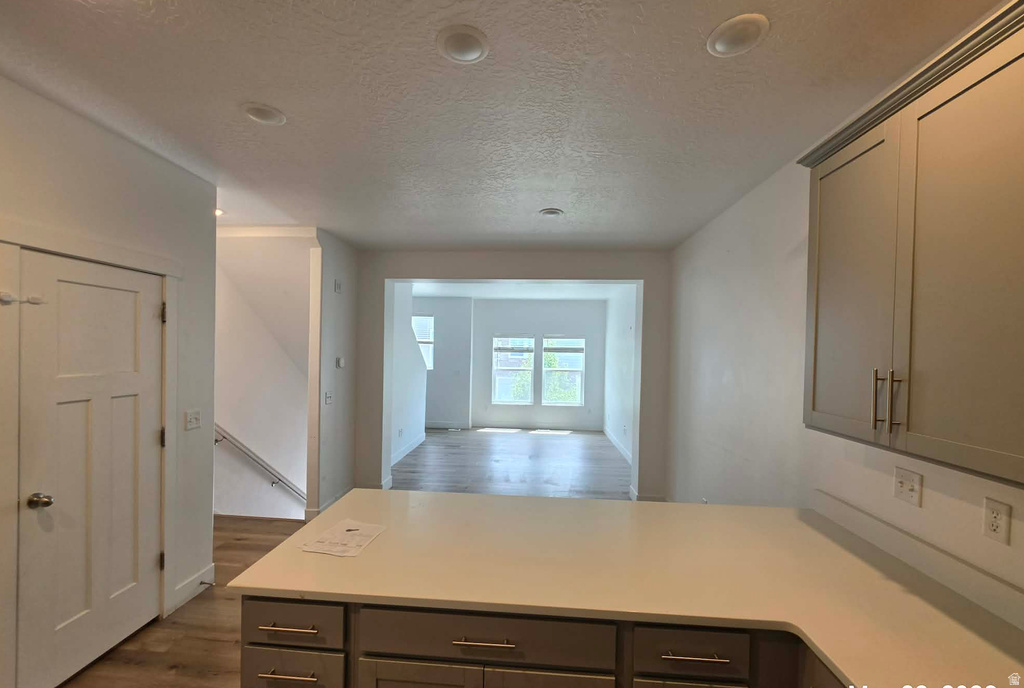43 N 300 W photo 2