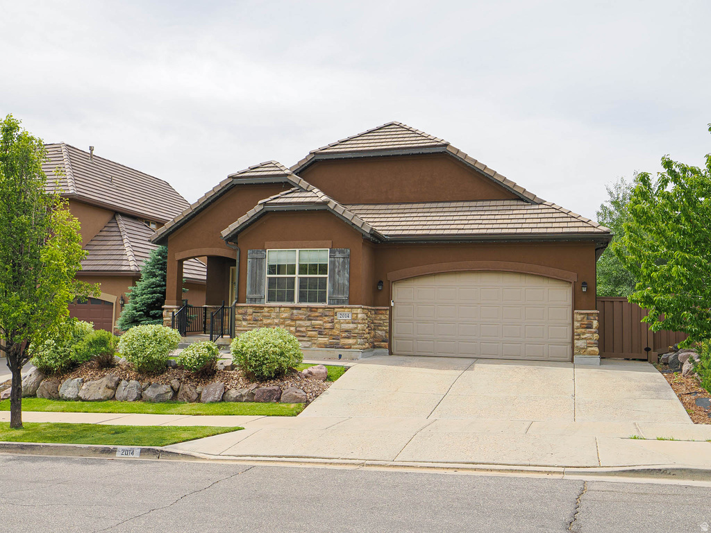 2014 E BROOKINGS DR photo 3