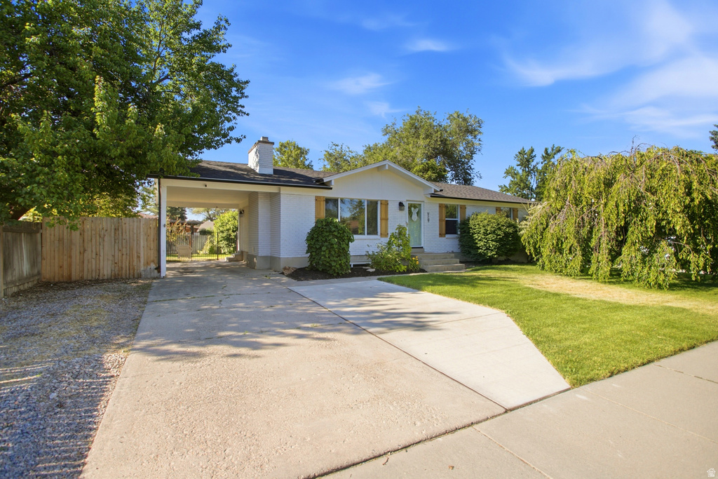 914 E CASA BLANCO AVE. S AVE photo 3