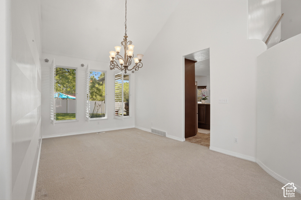 104 E CLEAR CREEK DR photo 5