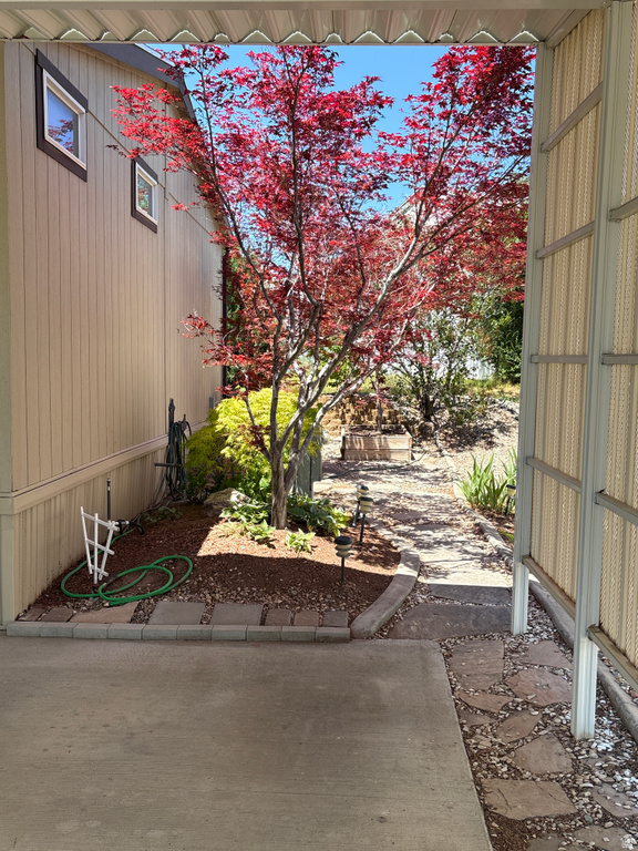 27 LAKEVIEW DR photo 4