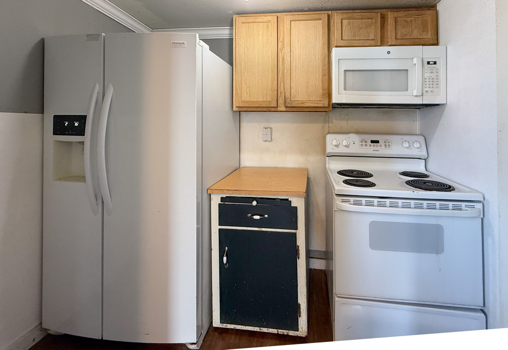 126 GRASSY DR photo 5