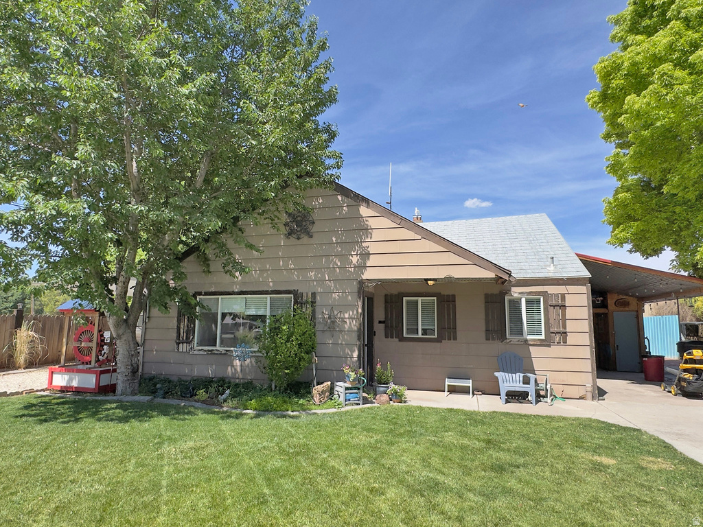 157 N 200 E photo 2