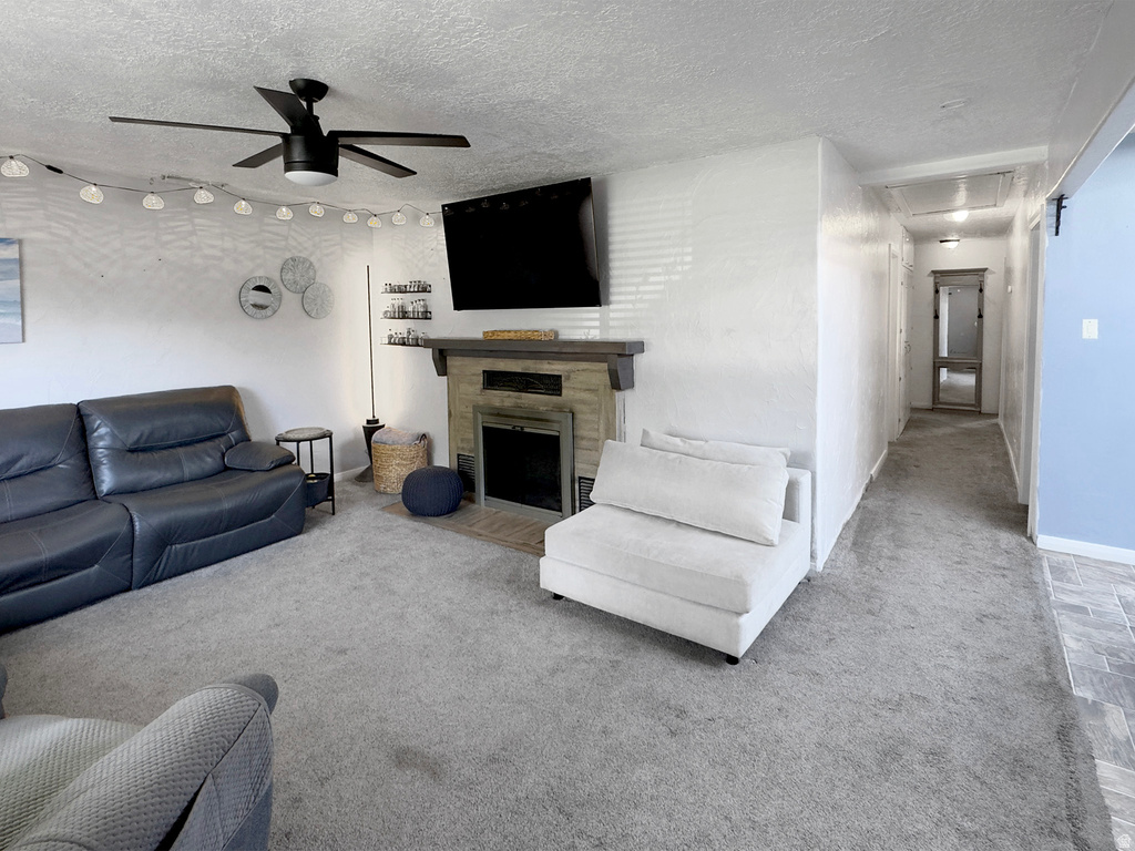 157 N 200 E photo 4