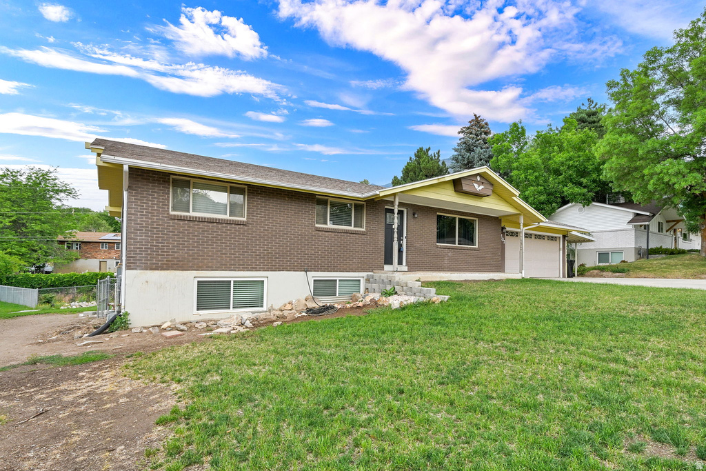3207 N MOUNT LOMOND W DR. photo 3