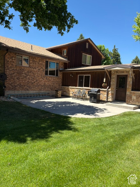 320 N PINE CANYON ROAD RD photo 3
