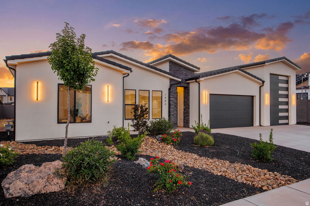 1980 S BLOSSOM WAY photo 3