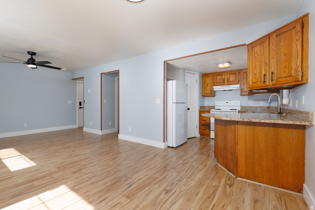 469 N OREM BLVD photo 4