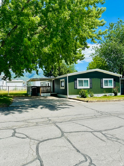 2600 N HILL FIELD N RD, Layton