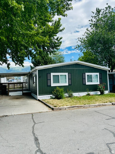 2600 N HILL FIELD N RD photo 2