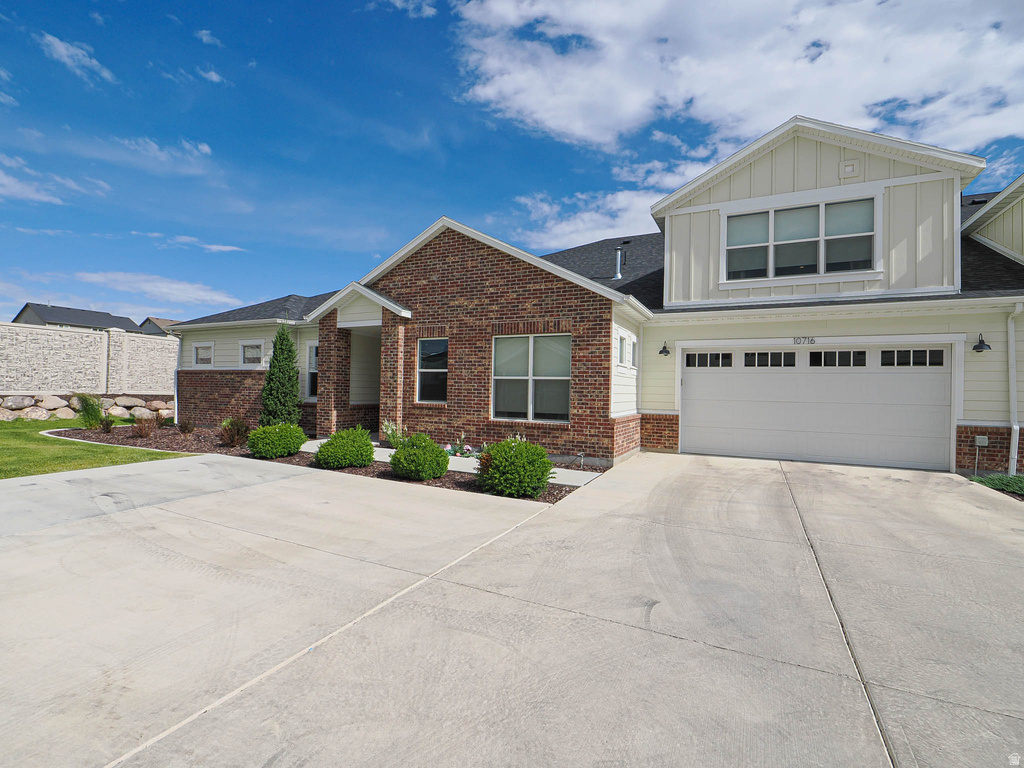 10716 S HAVEN W DR photo 3