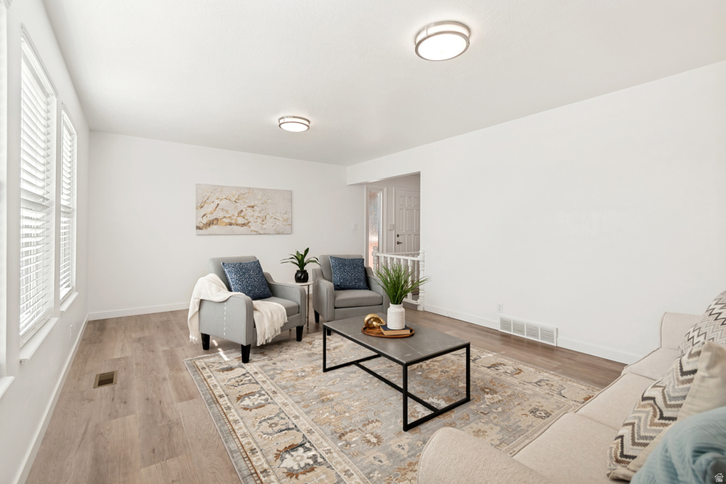 1178 N 200 E photo 3