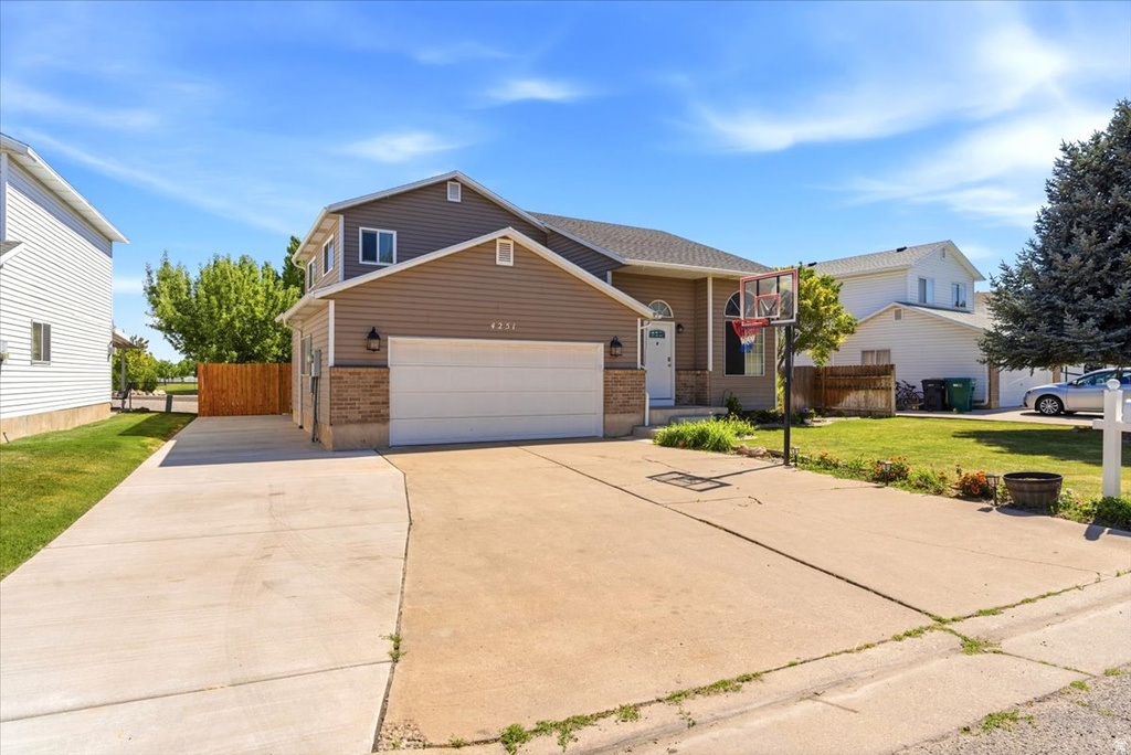4251 W 5050 S photo 2