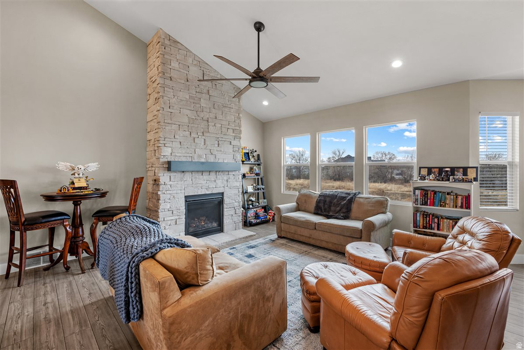 7967 N SPRING VALLEY LN photo 5