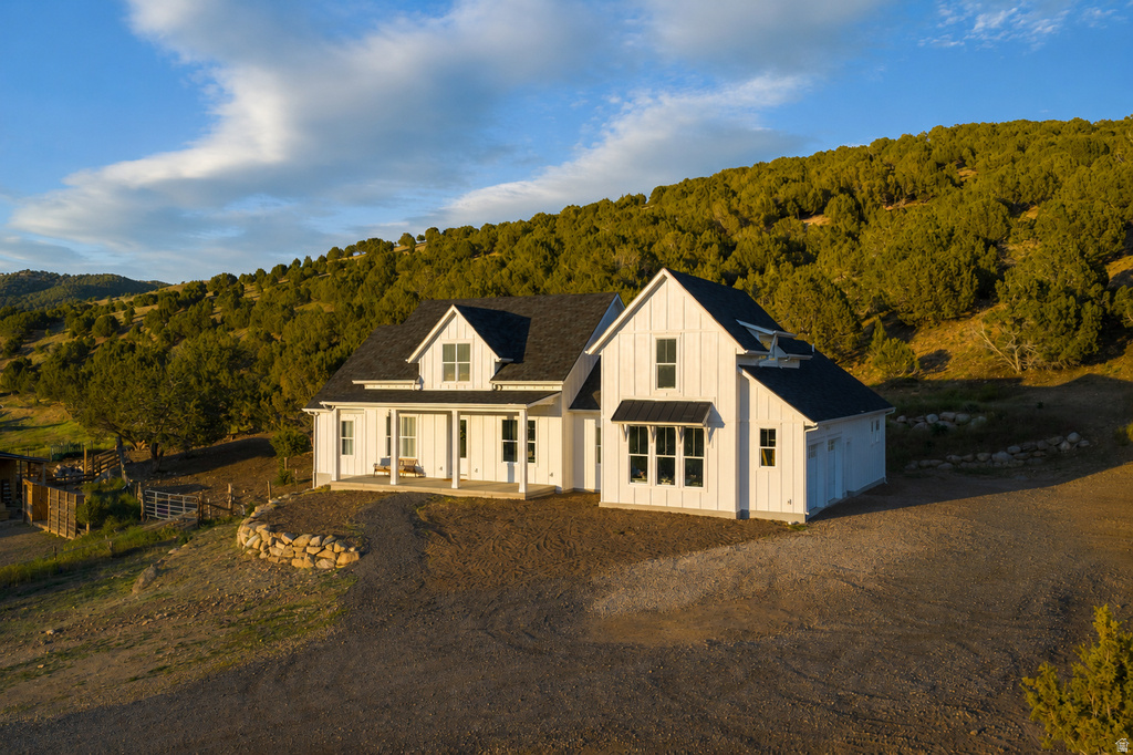 1559 S DOG EAR DR photo 3