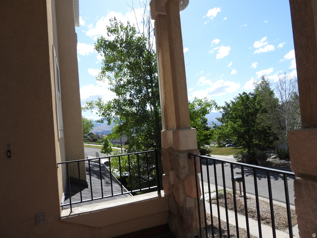 438 E PAROWAN WAY photo 5