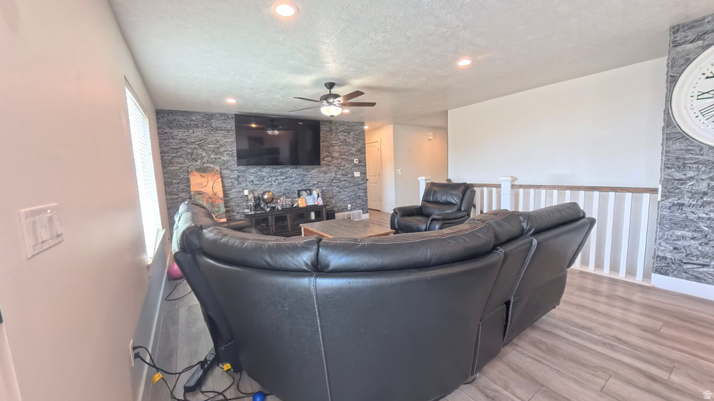 120 E ARIA CT photo 4