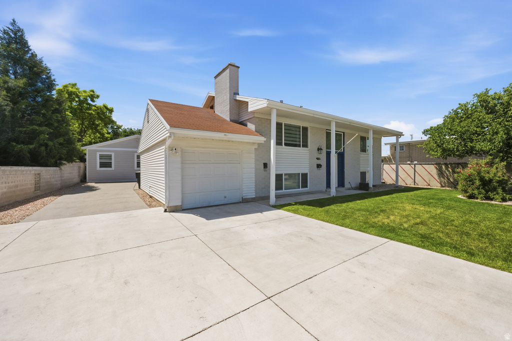 310 E 6240 S photo 2