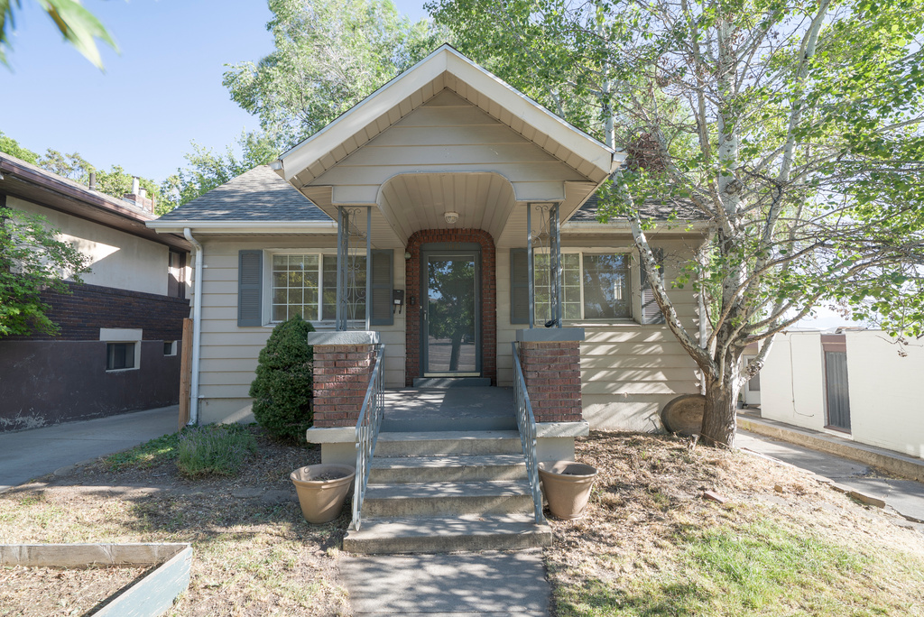 1140 E 800 S photo 2