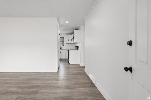 1016 S 400 W photo 5