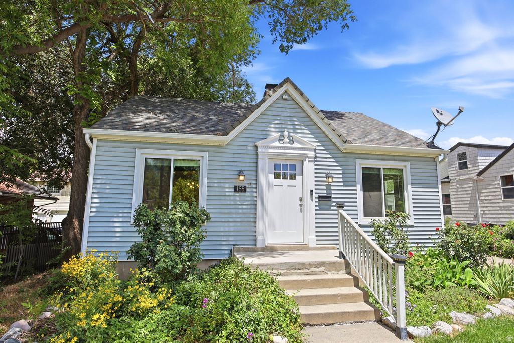 155 E 200 S photo 4