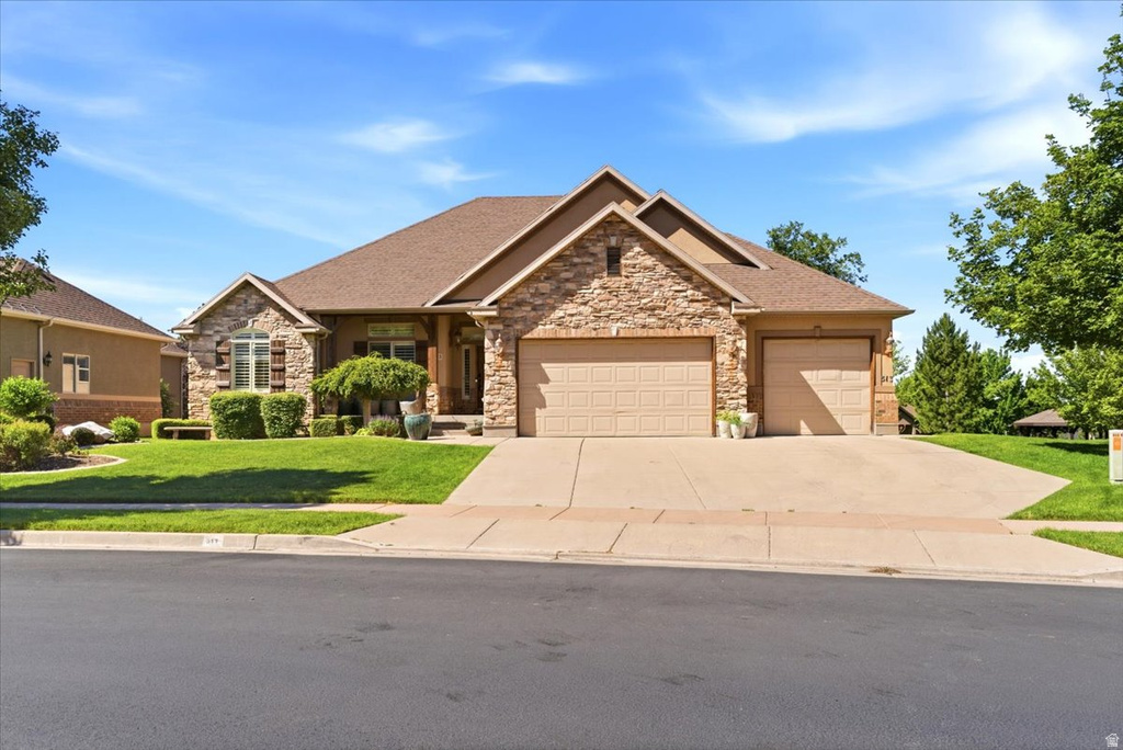 513 N PEACEFIELD DR, Layton