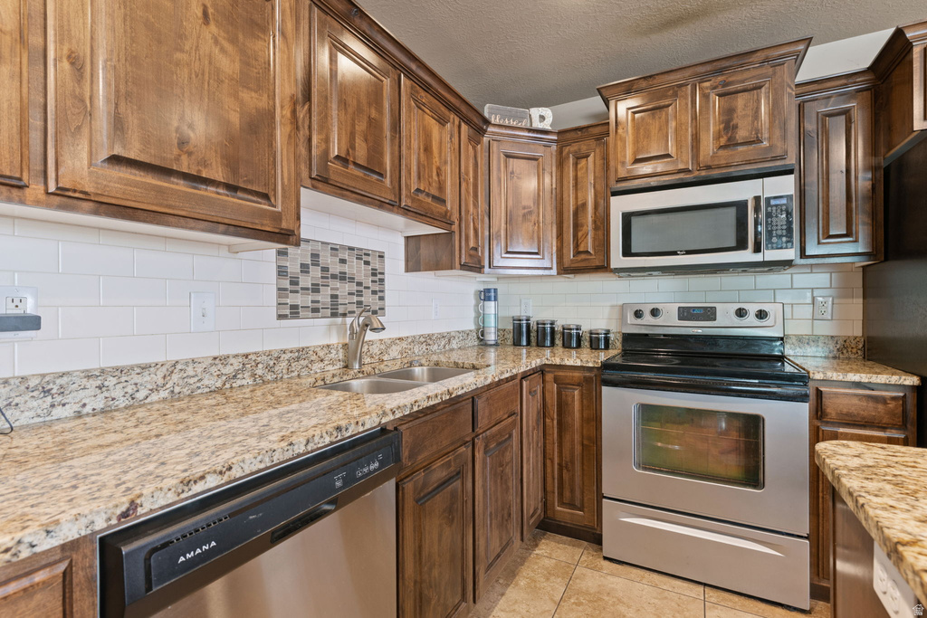 1082 E 1550 S photo 5